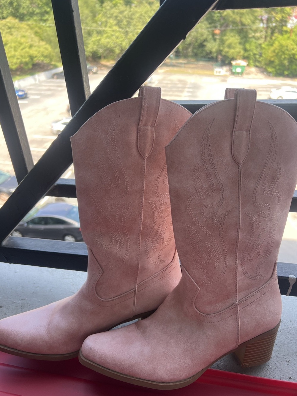 Dream Pairs Pink Western Pull-On Pointed Toe Block Heel Cowboy Boots